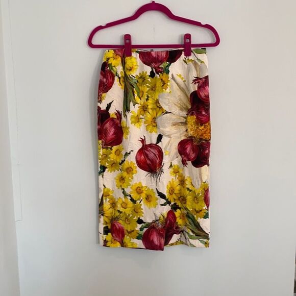 Dolce + Gabbana Onion print skirt 38/2 - Picture 2 of 5